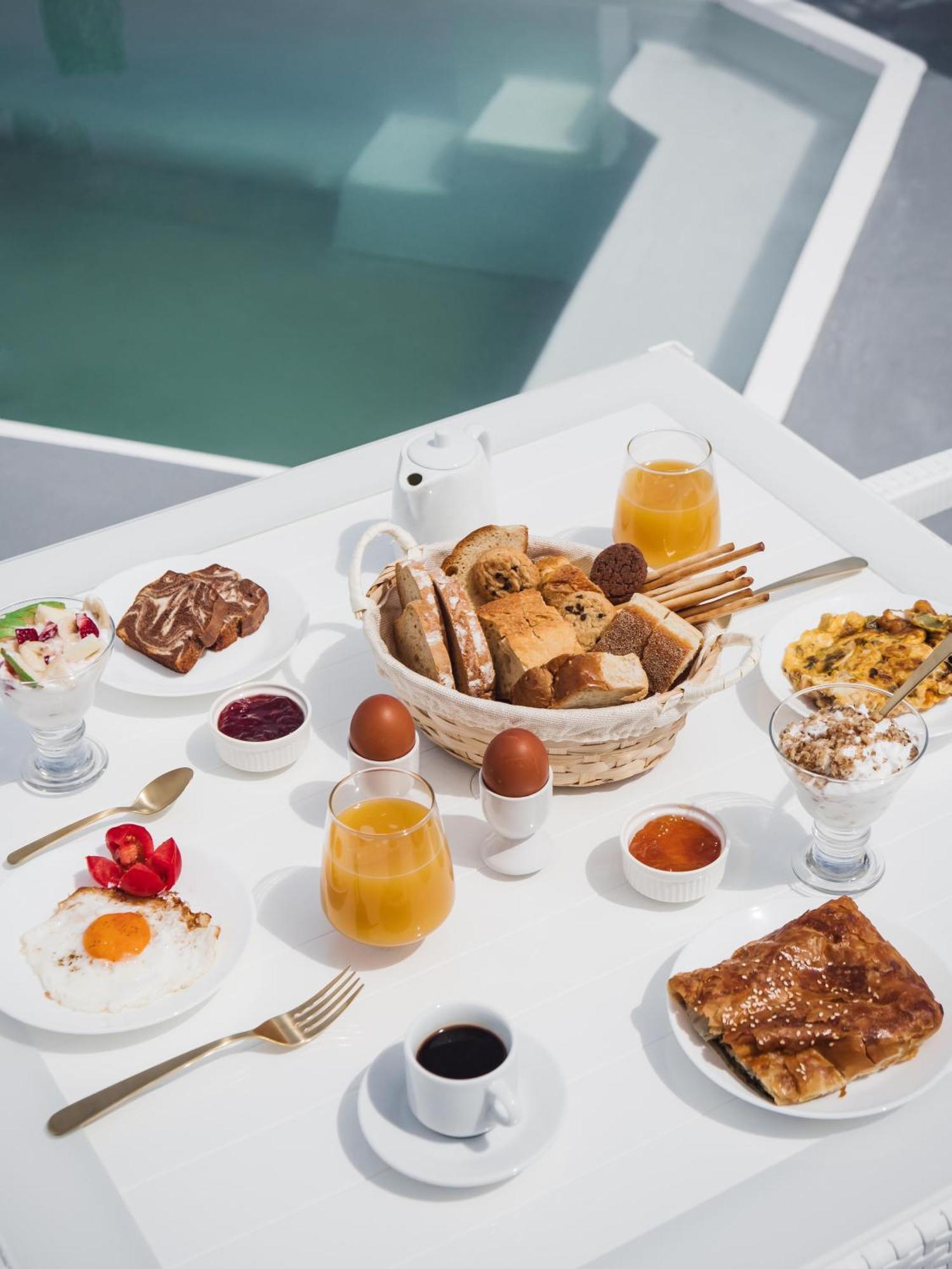 Anthemis Suites Imerovigli  Ngoại thất bức ảnh
